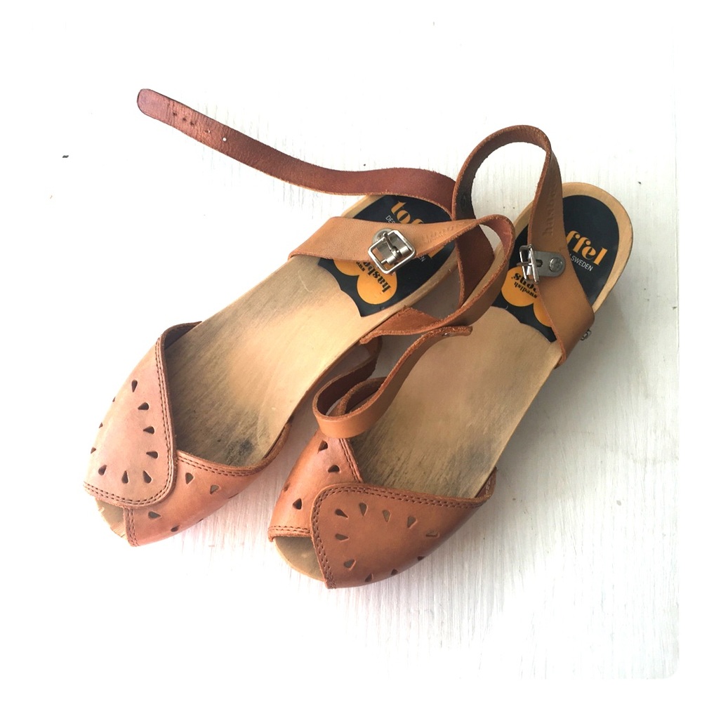Swedish hasbeens low clog